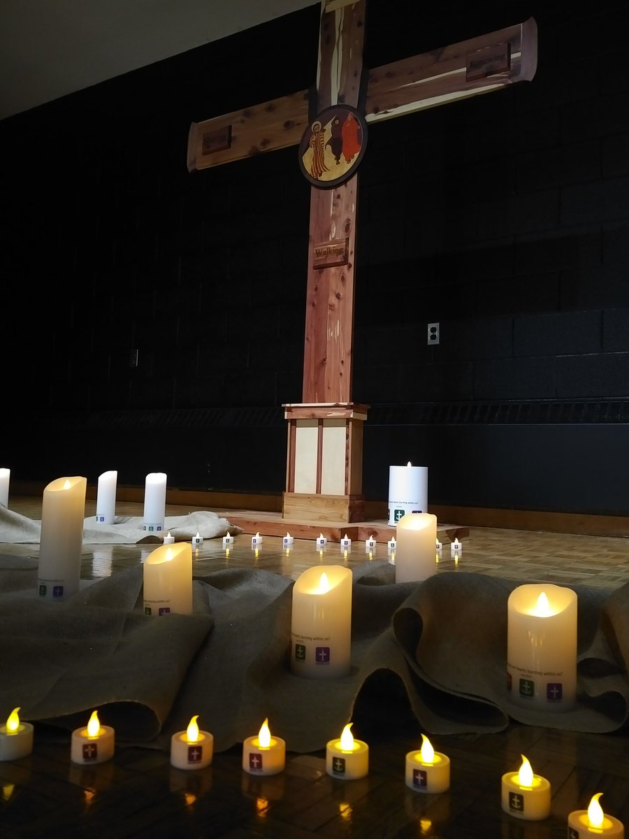 SGRG_Hawks's tweet photo. Beginning our Pilgrimage on the Road to Emmaus @WCDSBReligion @WCDSBNewswire #WCDSBFaith https://t.co/irfzTIloJO