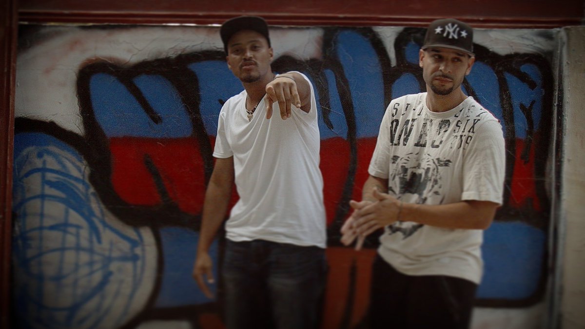 NewLinaMusic's tweet photo. ✌ more days.........
#UpEarlyHandsDirty👐 #MusicVideoComingSoon #MusicVideo #NewLina #DMoore #XplicitInk #HipHop #UhOh #GetReady #NLC https://t.co/svZAWcEqYH