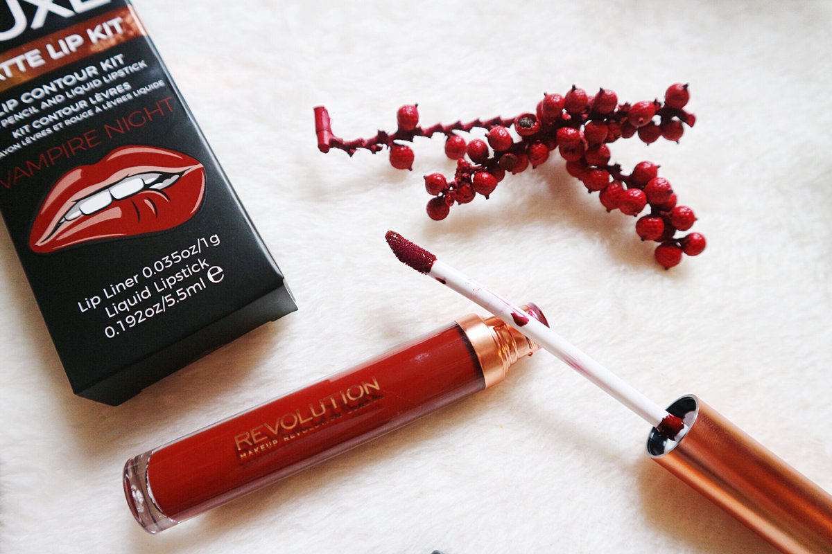 HM02071115's tweet photo. A lip kit worth trying out π π
https://t.co/HTA5Sta68y
#blogtober #blogtober17 #bloggerstribe @TeacupClub_ #GRLPOWR @BBlogRT @BBlogLove https://t.co/0C3pGYSThk