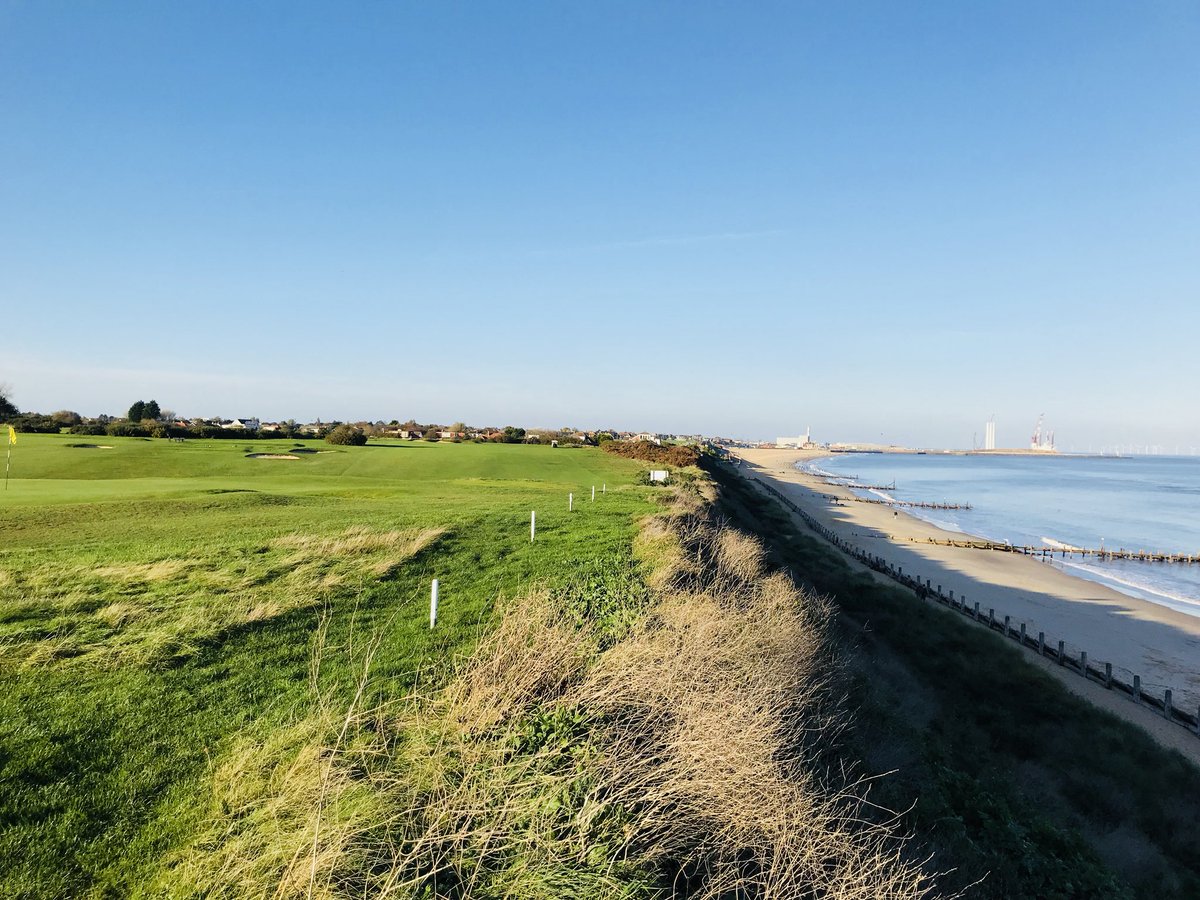 GorlestonGolf tweet picture