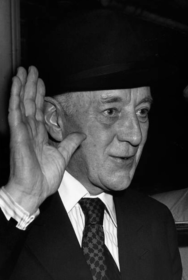 sir alec guinness on twitter oct 1976 opening yahoo sir alec guinness on twitter oct 1976 opening yahoo