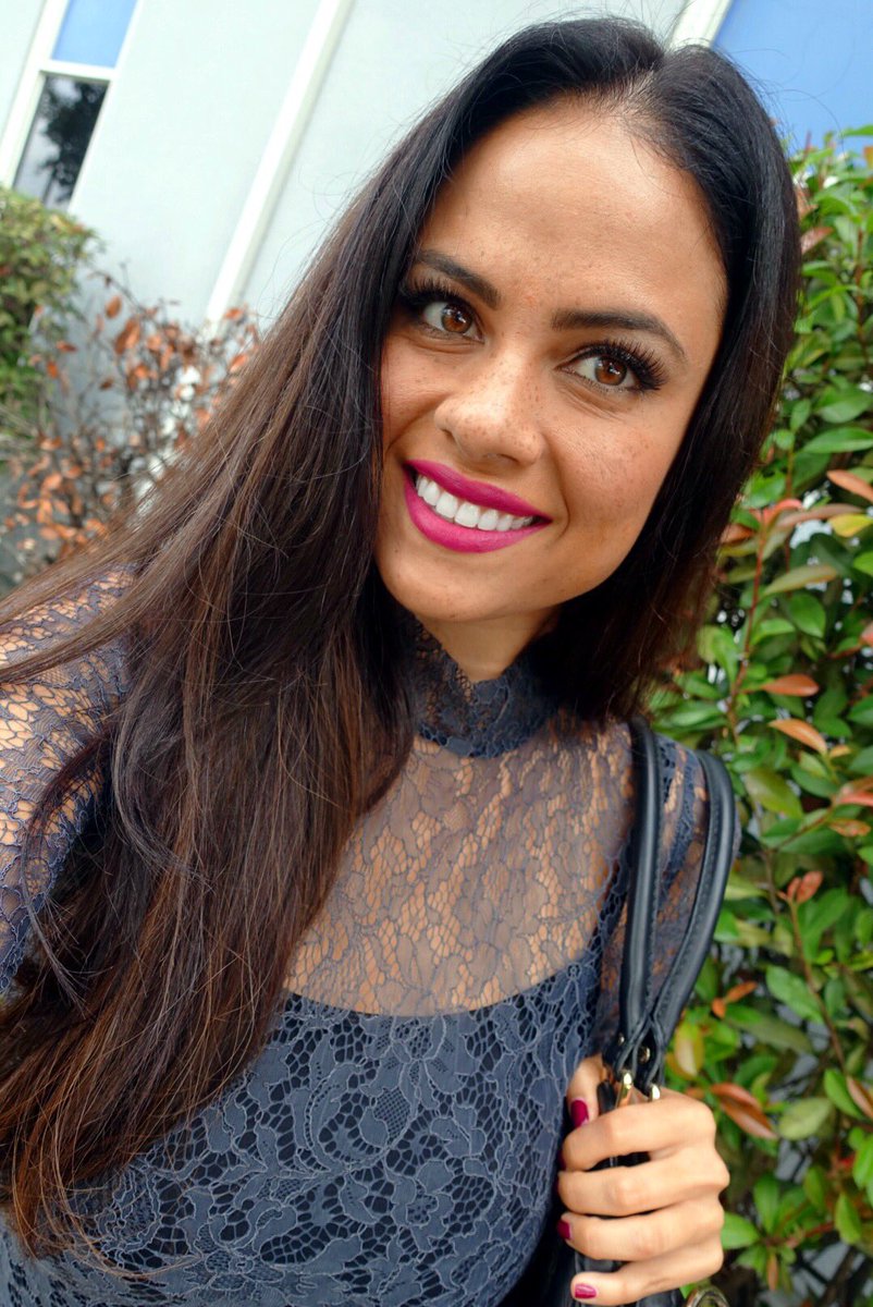 Cassandra_TV's tweet photo. HAPPY MONDAYYYY peeps!!
Tune into @daytimeatnine this morning! I'll be talking #saas2017 in a few minutes!!! https://t.co/QjUOCieS4L