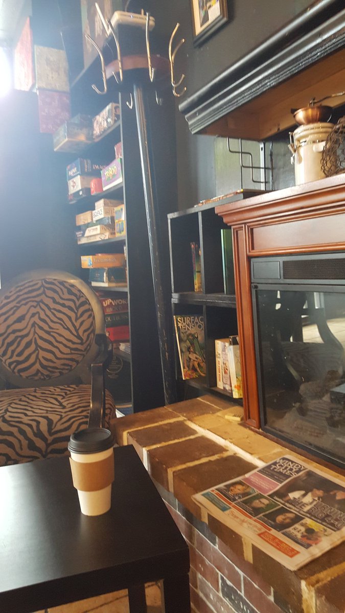 thelisamayer's tweet photo. New fun funky #coffehouse. #emeraldcity https://t.co/UQUOZ9POSZ
