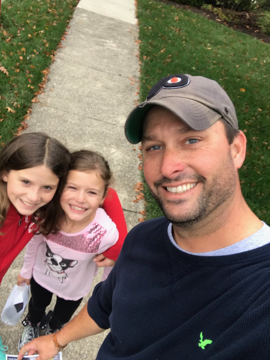 DeeElliott526's tweet photo. Yesterday, the girls helped @spelliott0 with a final lit drop. One more day until I can vote Steve Elliott for LT Supervisor! #ElectElliott https://t.co/UhqGWWnLW2
