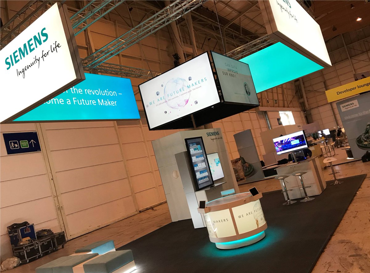 Siemens's tweet image. Today starts our #WebSummit venture! Let’s meet up &amp;amp; talk about #FutureMakers, #MindSphere and #IIoT! sie.ag/2yWE3eO