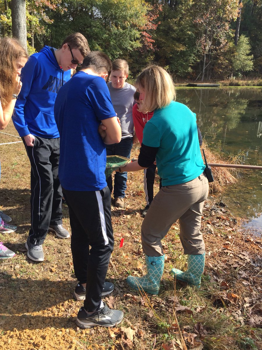 IB Group 4 Project - Digging for mudbugs.  #Atlee_IB #WeAreAtlee