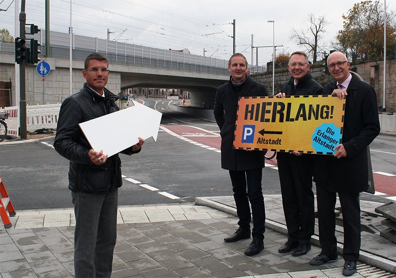 Die Martinsbühler Straße ist seit heute wieder in beide Richtungen für den Verkehr frei. 1/2 Jahr früher als geplant erlangen.de/desktopdefault…