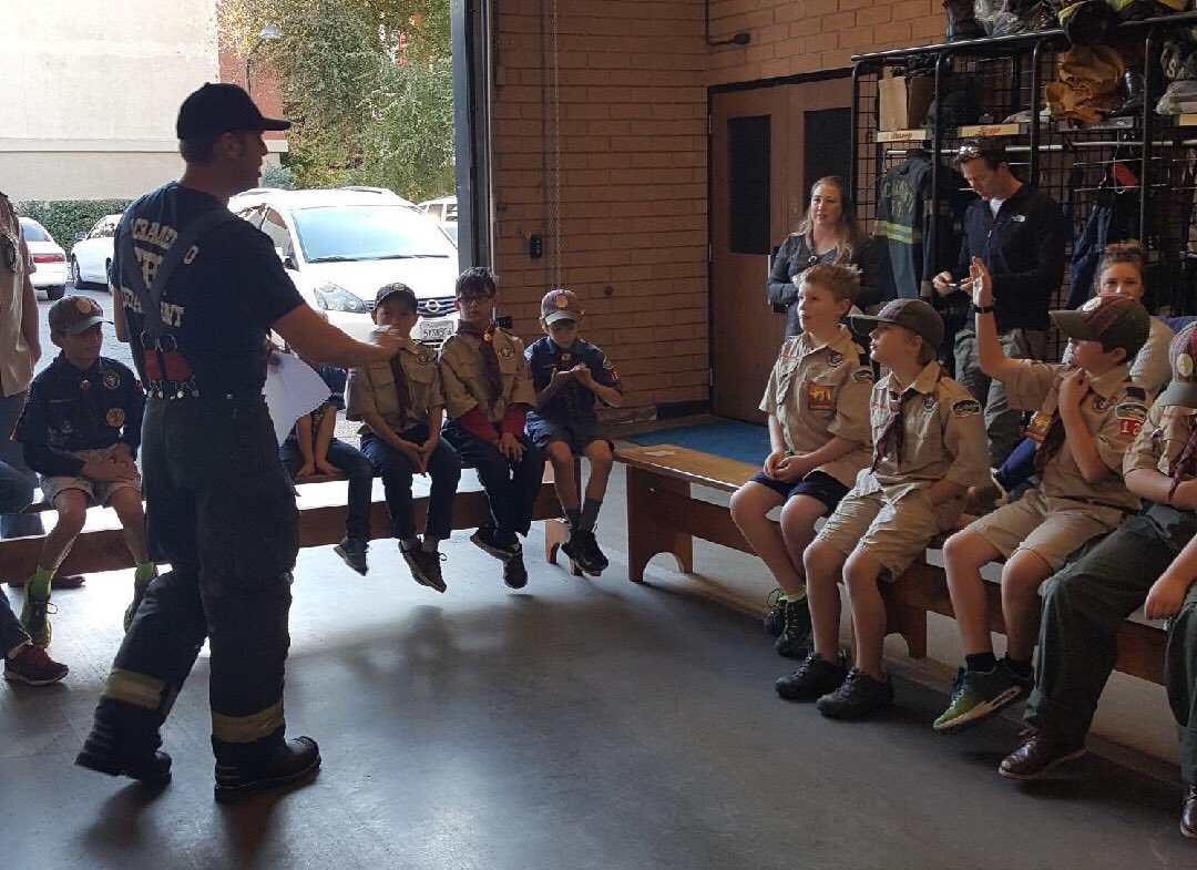 SacFirePIO's tweet photo. Cub Scout Pack 128 Den 7 visited Fire Station 1 yesterday, and got a first aid lesson from the firefighters there. #firstaidbadge https://t.co/MB0yxK8VK5