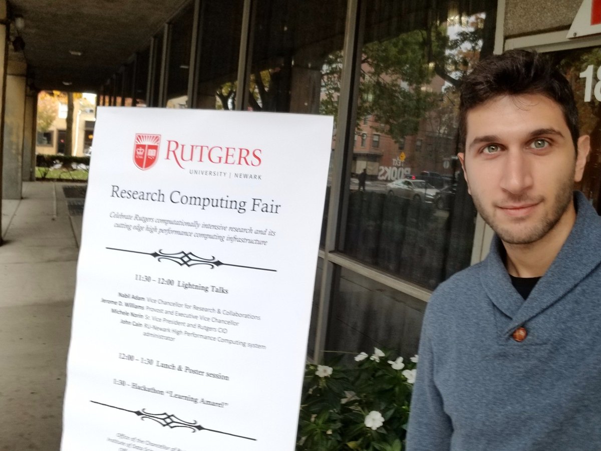 alesgeno's tweet photo. Supercomputers are almost as cool as lasers!! #HPCFair @MikPavanello https://t.co/xKFOOSiq0i