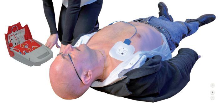 Pourquoi et où se former à l'utilisation d'un #défibrillateur ? buff.ly/2yafRlG #secourisme #urgence #cardiaque #sauverdesvies