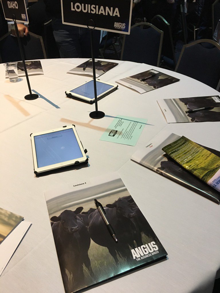 GrandBayouFarms's tweet photo. Delegates are heading in and filling tables. #LAAngus @AngusAssoc #AngusConvention https://t.co/hcLz2zPGPl