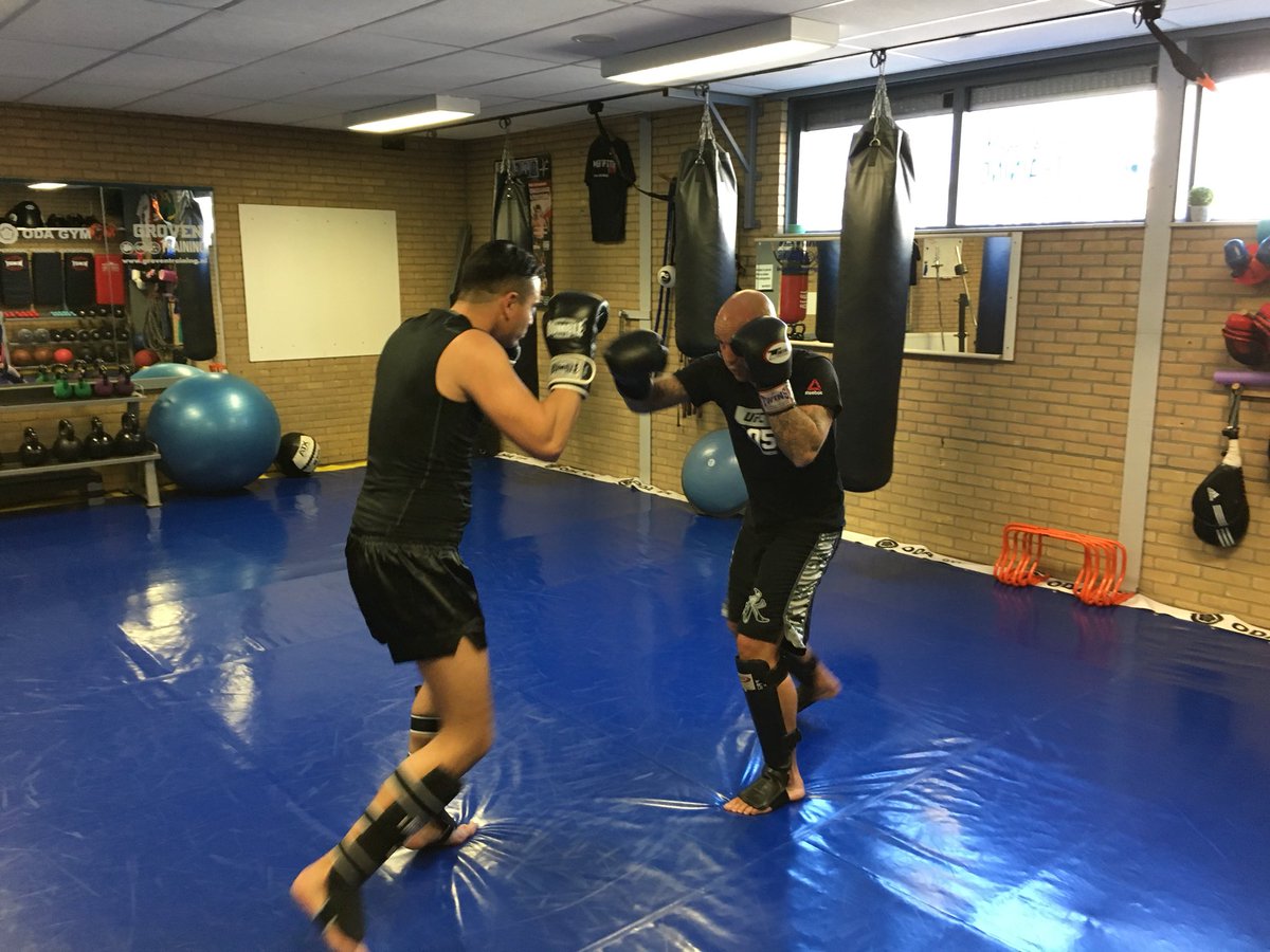 EdGroven's tweet photo. #PersonalTraining #SmallGroupTraining https://t.co/KA1XcbBkSZ https://t.co/hpsFXzpZkn #Kickboxing #Priveles. https://t.co/tdn59julKE