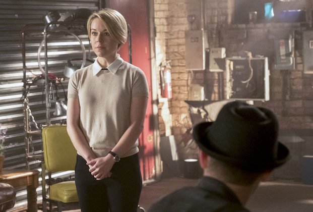 What to Watch Tonight: #Scorpion Shushed by New Neighbor @TinaMajorino, #Lucifer Does Sin City and More tvline.com/what-to-watch/…