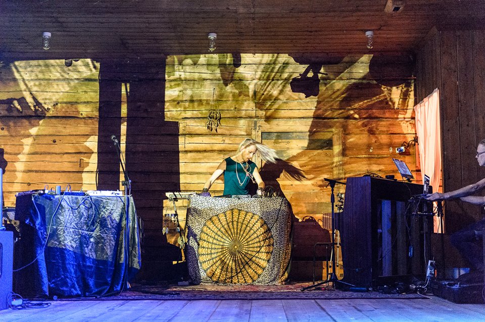 DavidLehnberg's tweet photo. Photos from this weekends show captured by the ultra talented photagrapher;  @MariaGNilsson #LEHNBERG #LoneWolfing https://t.co/G51HsJDnvh
