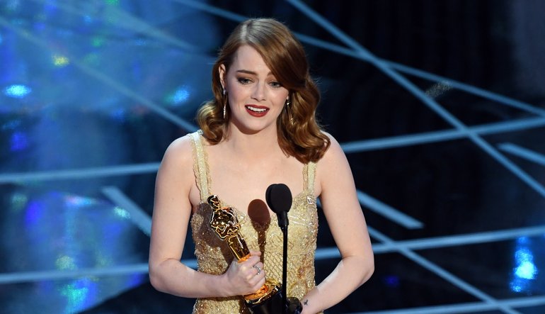 Happy birthday to Oscar\s reigning Best Actress, Emma Stone! 