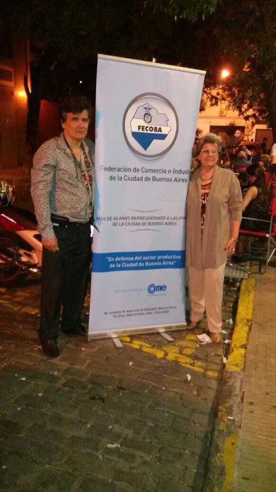 FECOBAORG's tweet photo. Estuvimos en #FEST2017 #SanTelmo junto a @EdioBassi de Casco Histórico
Asistió: Mabel Cipollini y @GuAdPeti https://t.co/M0Fw9Wt2vA