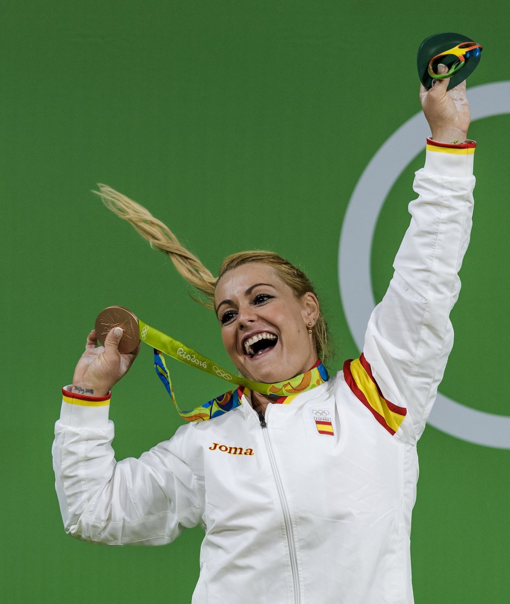 .<a href="/Saul_Craviotto/">Saúl Craviotto</a>, @MChourraut y <a href="/lydikit/">Lydia Valentín Pérez</a> encabezan los Premios Nacionales del Deporte. ¡ENHORABUENA! 👏👏👏👏👏 ow.ly/wQiA30goaD4