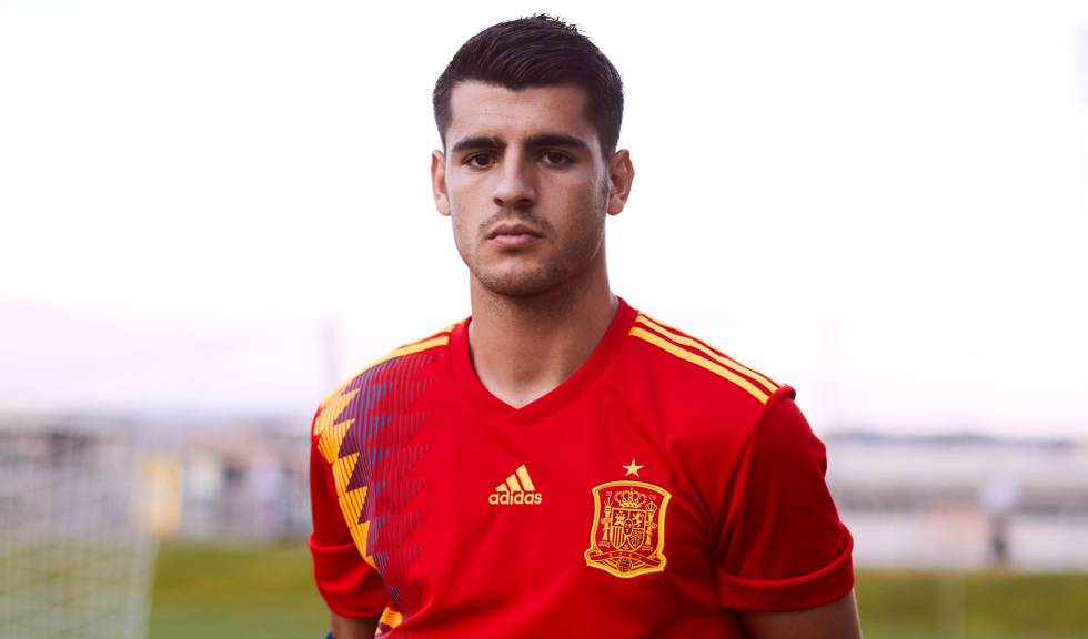 pablingrado's tweet photo. Este año si que habéis hecho bonita la camiseta @adidas_ES https://t.co/UogR7IfEWm