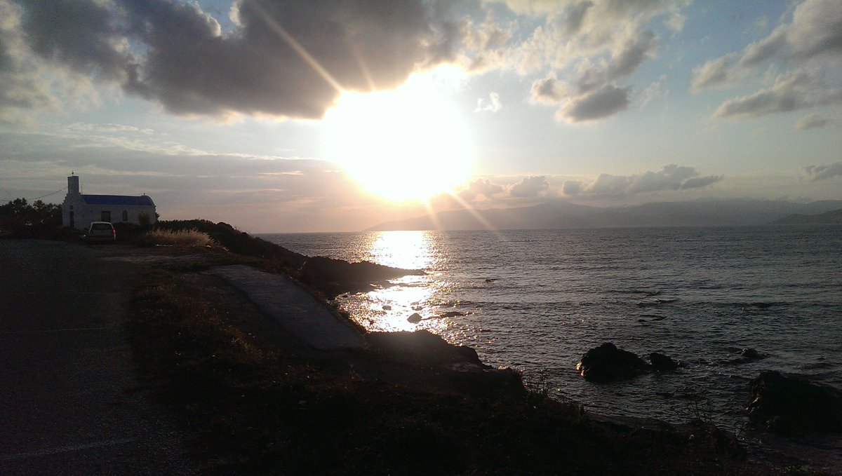 debrablack's tweet image. Come to Greece and dig deep into yoga and meditation at #TaosCentre next September. Registration open. Go to debrazinablackyoga.wordpress.com for more info. Click on retreat tab.