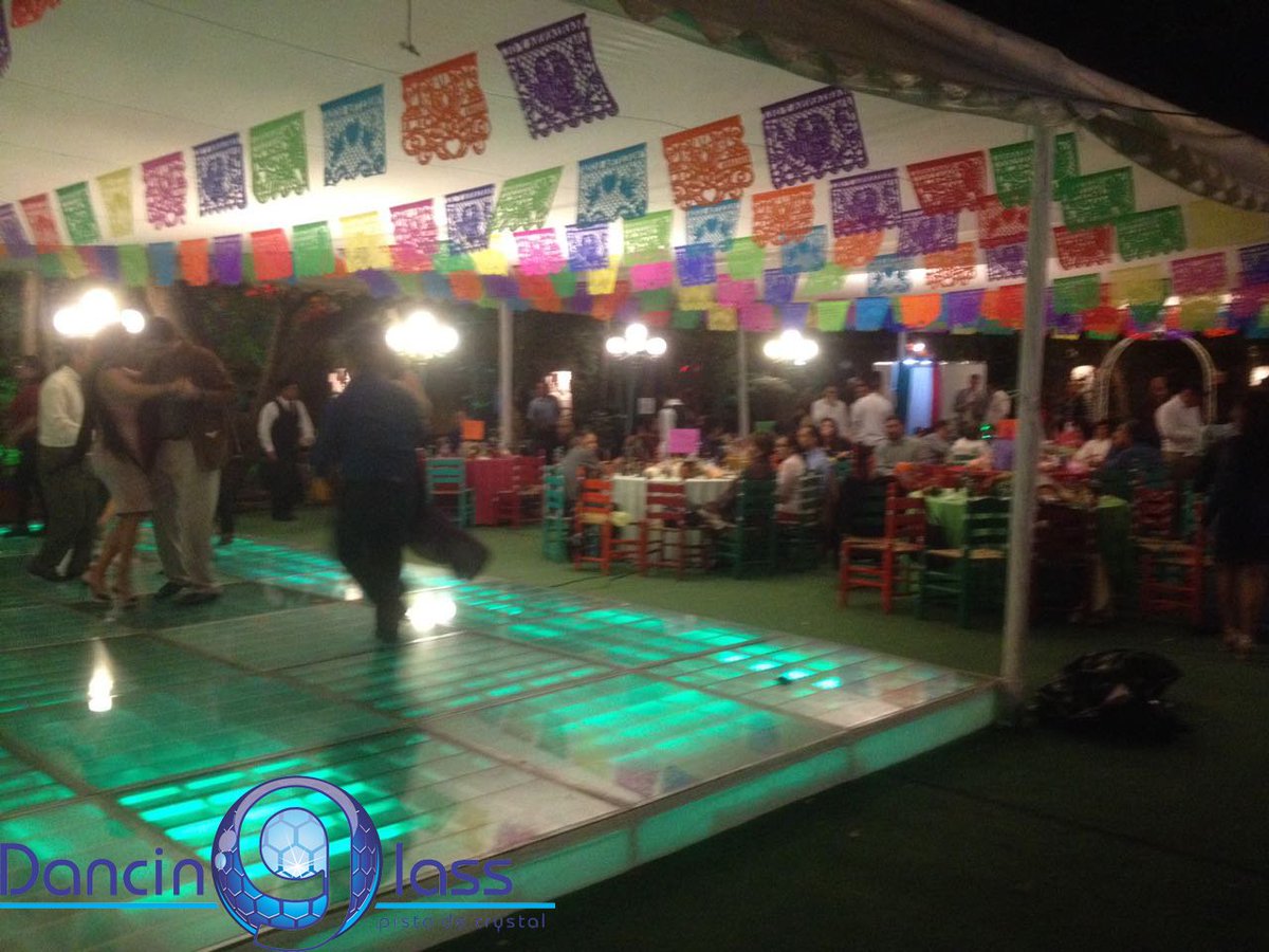 fabian3095's tweet photo. Cubrimos Eventos empresariales, Bodas, XV Años, Presentaciones de Baile, Pasarelas, Eventos privados, Convenciones, Exposiciones y mucho más! Dancinglass es Elegancia e Imagen para tu evento. 
Cel. 55 2886 2537 
Cel 55 2180 8689 https://t.co/w6Ckdy5oeA
