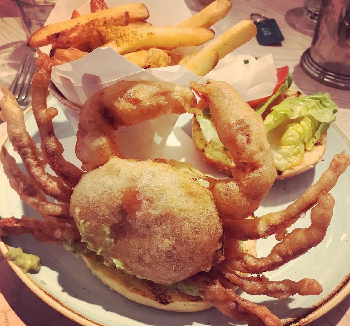 JPRMediaGroup's tweet photo. They've got some incredible signature burgers at @Bronte_London like this soft shell crab. #PRThatPacksAPunch π₯ https://t.co/oUzR2e1A2Z