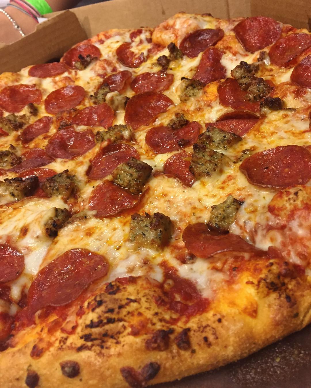 Domino�s Pizza on Twitter &quot;Pep and sausage is the way to our heart.