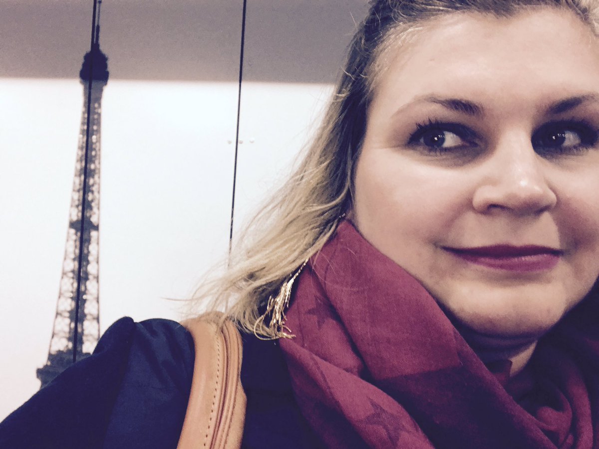j_ostseekind's tweet photo. Nein nicht Paris - jetzt geht es zum #WIDIAfterwork in #HH @Women_Digital #WIDI https://t.co/TIgWuWlg6Z