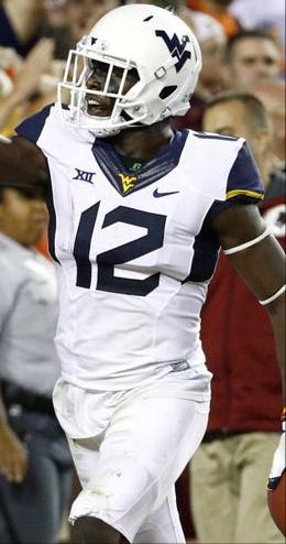TheSignalCaller's tweet photo. #WVU is the only team in the country featuring *four* different players with multiple catches of 50-plus yards ... https://t.co/2bZKcibzQ7
