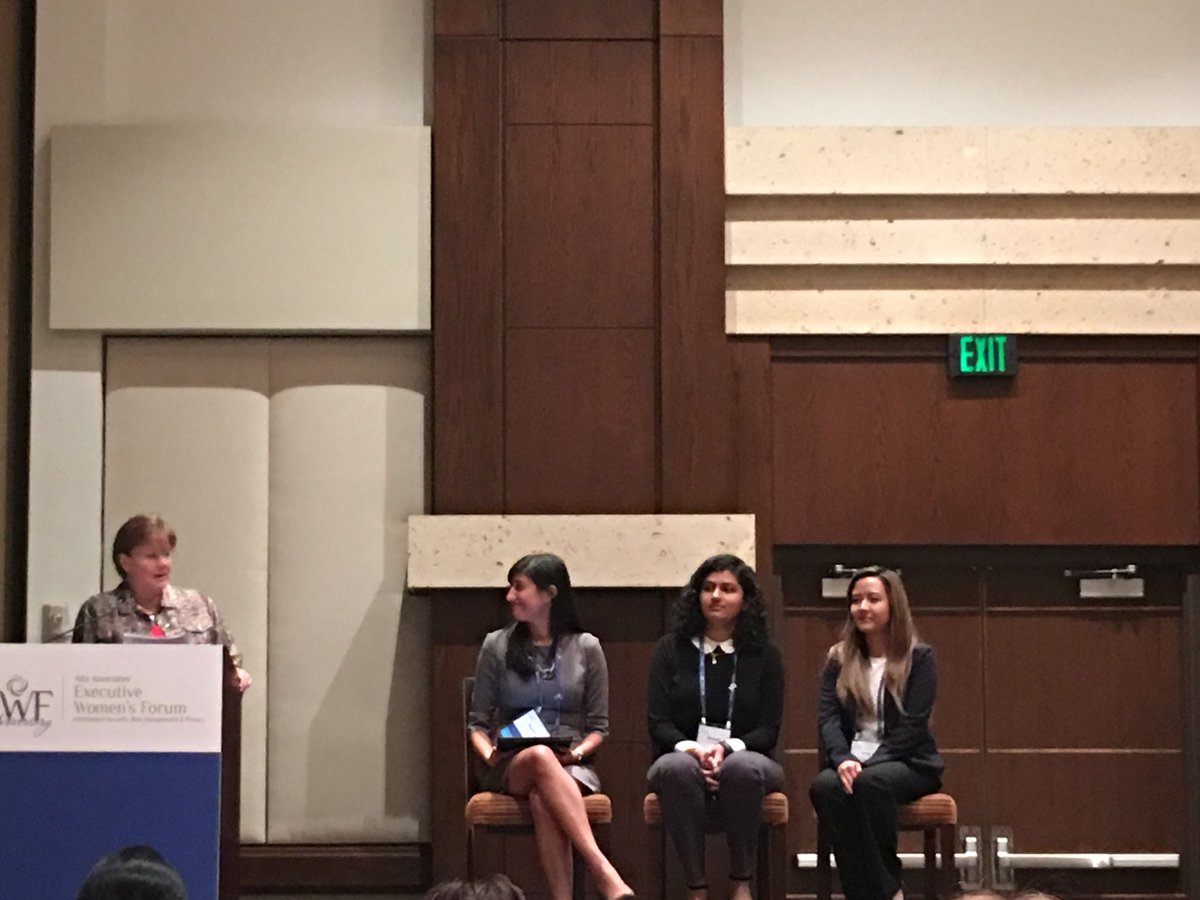 jeannice's tweet photo. #EWF2017 excellent presentation by @inicmu alumni cyber security experts talking about the threat of ransomeware @INIDena #Stemwomen https://t.co/Qnu7d5se7p