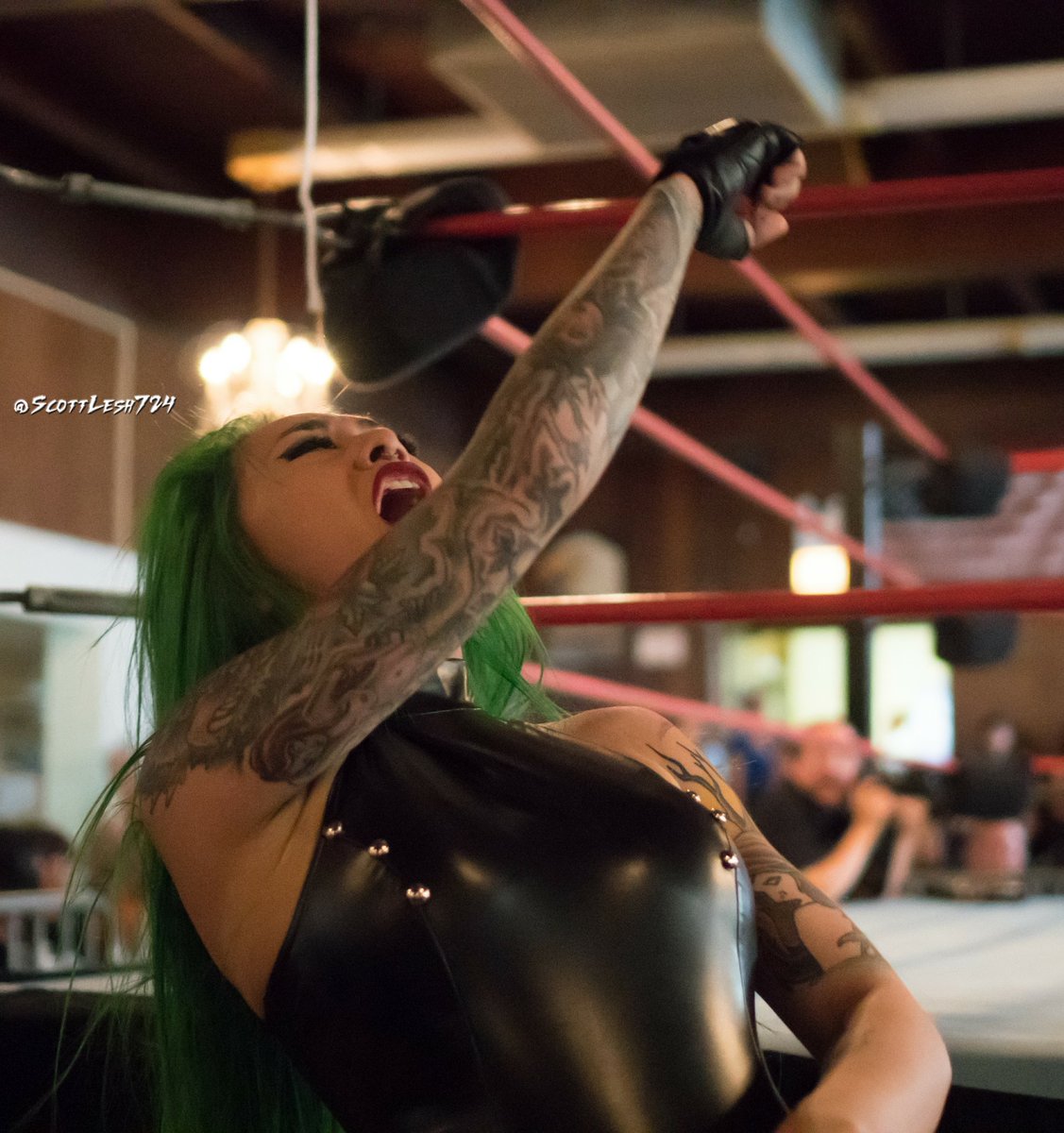 ScottLesh724's tweet photo. @Shotziblack #SHIMMER92 https://t.co/1YwXBIkUmV