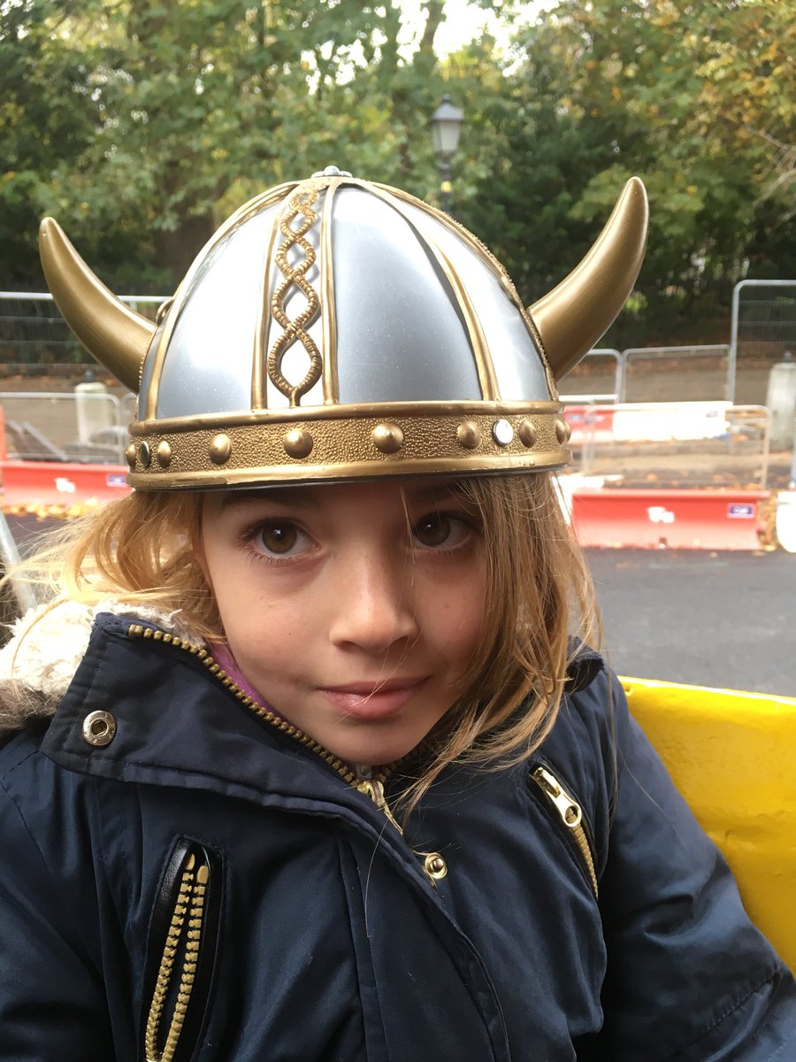 Sarah_T_Photo's tweet photo. Had a fantastic time on the Viking Splash Tour of Dublin highly recommended to anyone visiting Dublin #betterthanthebustour @VikingSplash https://t.co/eyxlps76FR