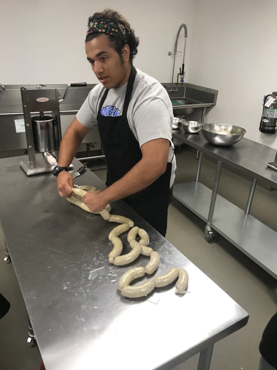 DHSchefmitchell's tweet photo. DHS Culinary making fresh Chicken, Pesto Asiago sausage to be served in the cafe! https://t.co/gx0lSxd0M4