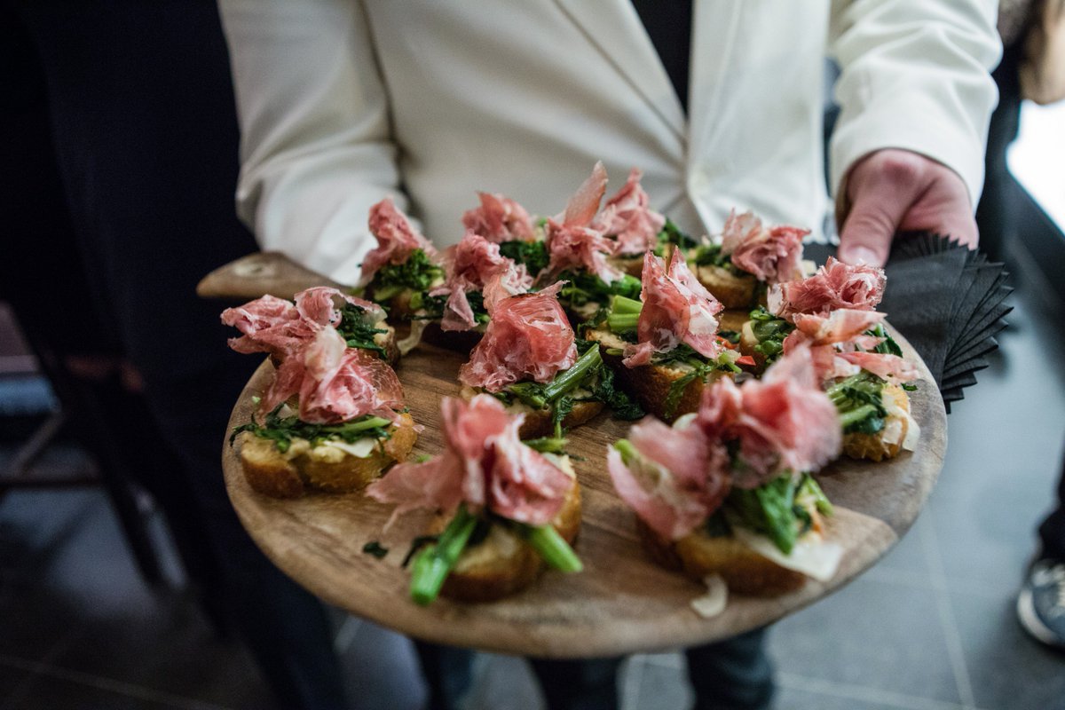 michiganavemag's tweet photo. PARTY PICS: @GibsonsItalia ushered in its wow-worthy space with an exclusive reception: https://t.co/ej94iv75yV https://t.co/Cg3wxh36Ny