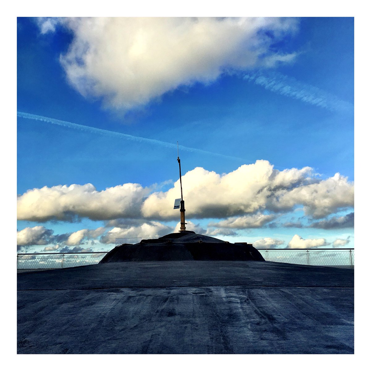 Spannend en griezelig prachtig: @Fortpampus maakt zich op voor  #Halloween2017 weekeinde. Kom ook! Foto: #doberitzjo