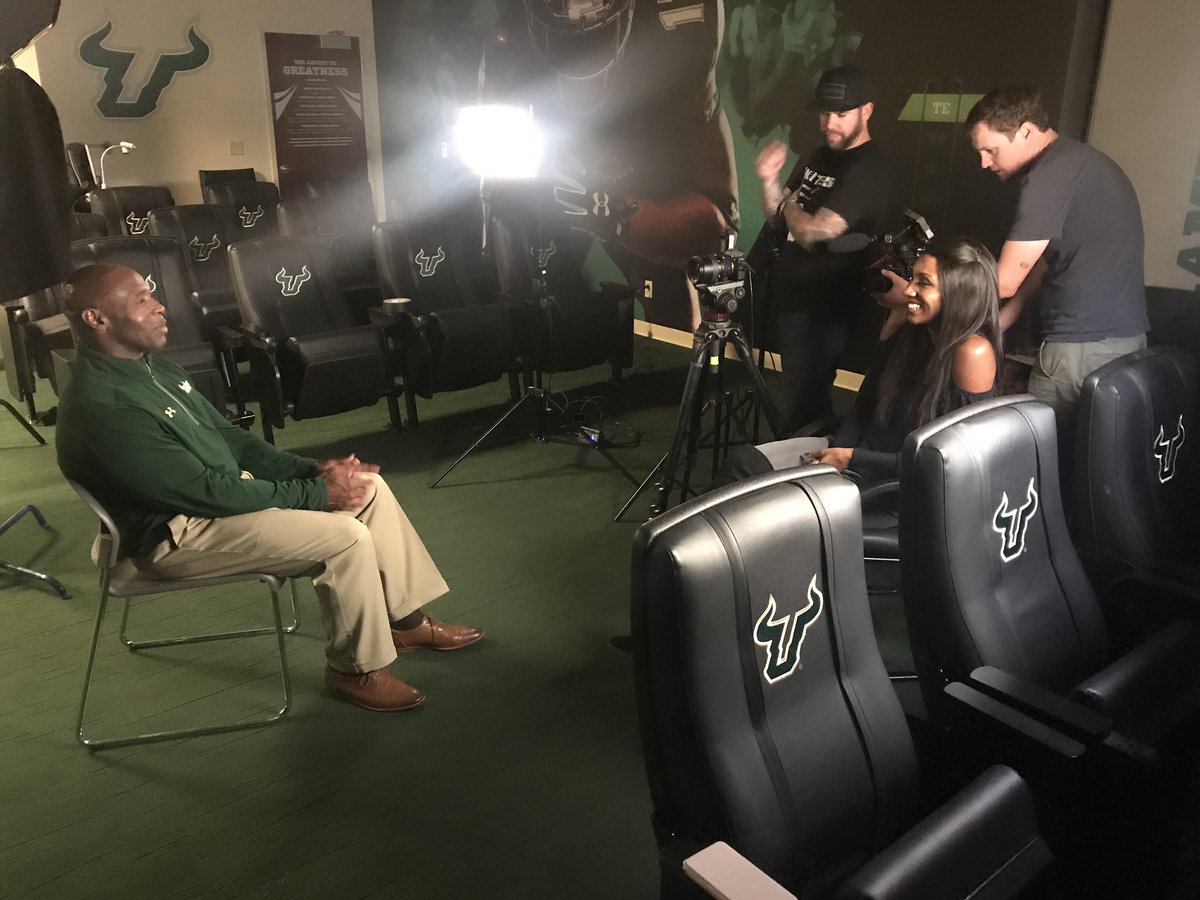 USFFootball's tweet photo. Great to have ESPN @CollegeGameDay &amp; @MariaTaylor7 in Tampa! 👊

Look for a feature on Quinton in Saturday's show.

#BullStrong 🤘💪 https://t.co/5ELjjY7oc3