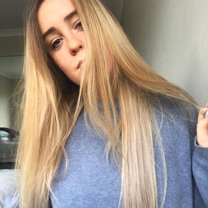 🙌 YASSS It's time for a great show SammieFreakingFīrth:Oh, Hi 
liveme.com/media/liveshor…