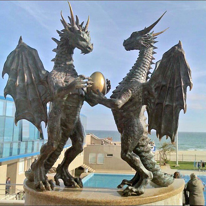 Olika201's tweet photo. "We are here to awaken from the illusion of separateness" #ThichNhatHanh The Dragons in Love in Varma by #DarinLazarov https://t.co/pSrxlDnAlz