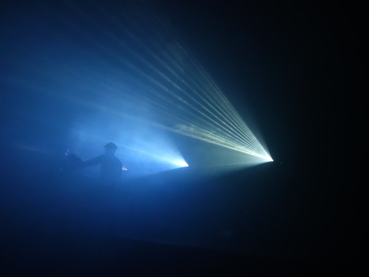 Angers's tweet photo. Très belle soirée performance avec Walter Dean #ConnnectedWeek dispositif immersif où le public est baigné dans un univers visuel et sonore https://t.co/eAEyDh59wh