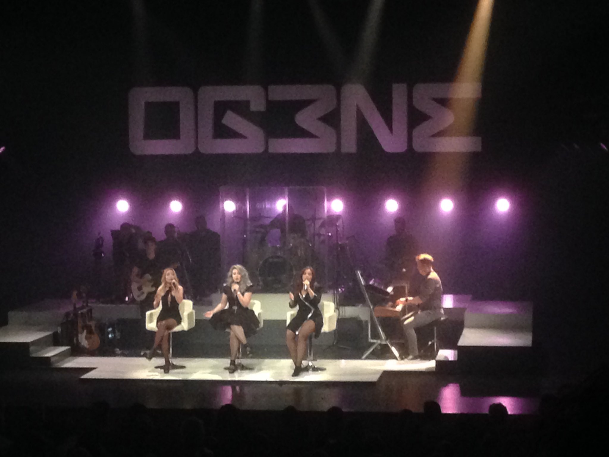 OG3NE en concierto