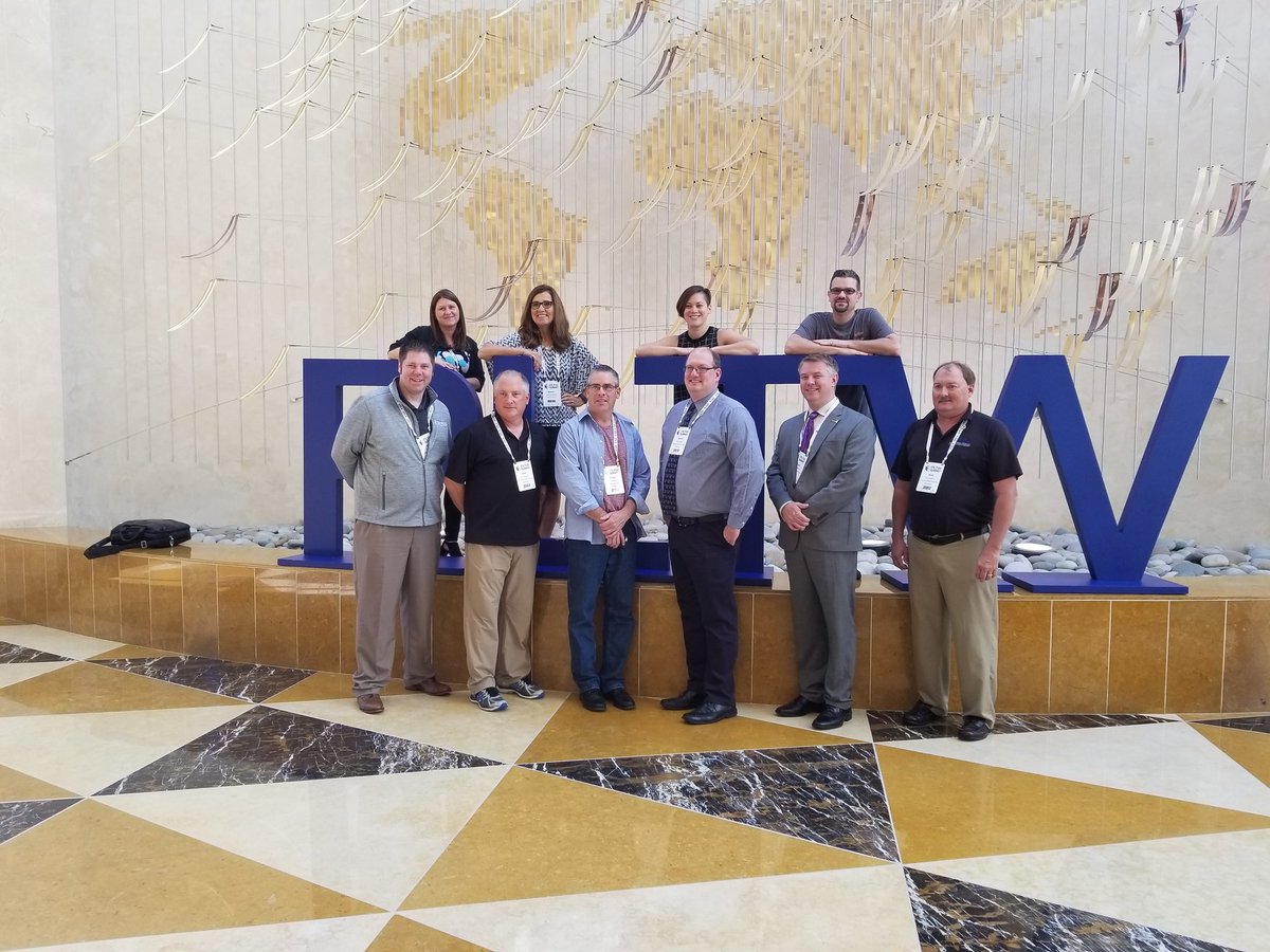 kaylene_jensen's tweet photo. Representing the Minnesota Team at the 2017 PLTW Summit #PLTWsummit17 #thesmartest
#mostamazingpeopleIknow @uofmpltw https://t.co/2xCitm4uHD