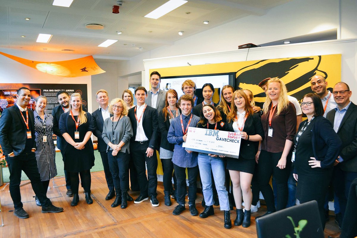 Tre intensive dage til CaseCompetition på <a href="/IBM/">IBM</a> ! Især da mit hold vandt dommerpanelets hjerter 💪🏽😊