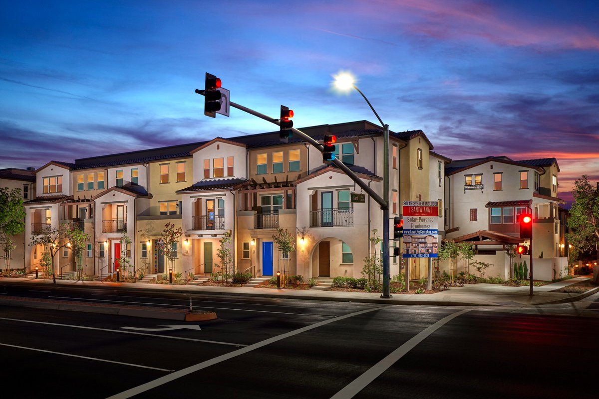 Now Selling Final 2 Bedroom homes at the Santa Ana Collection #NewHomes #NewHomesSantaAna #SantaAnaHomes 
socalnewhomes.com/new-homes/sant…