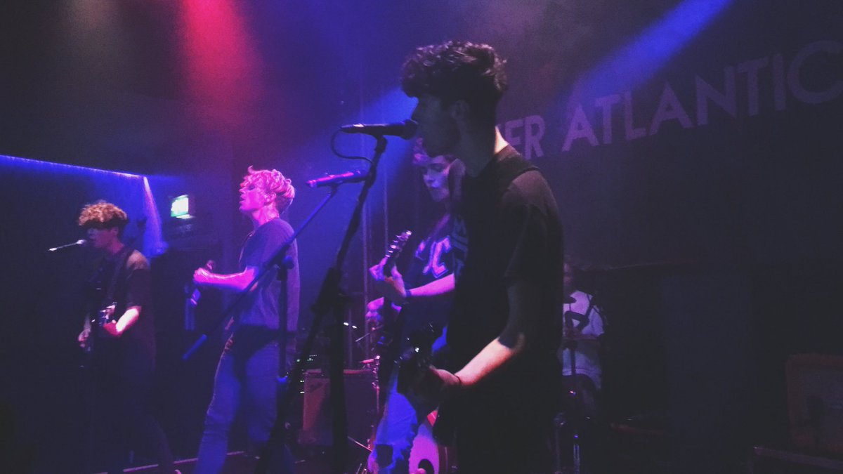 fancurling's tweet photo. Honestly had the best time seeing you on tour. I’m so proud of you and I can’t wait to see you all again very soon 💓✨ #overatlantictour https://t.co/oHIURi6qjI