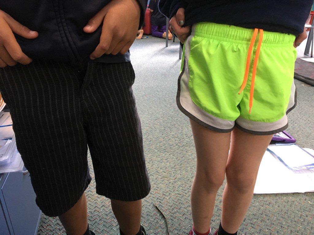 ClarkMC7's tweet photo. Why are boy shorts longer then girl Shorts https://t.co/JpQgsOk7eO