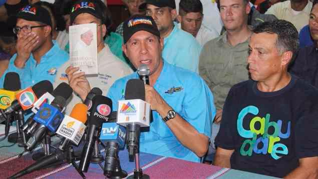 DiarioTalCual's tweet photo. Falcón: “No me quiero imaginar a Capriles llevando el destino de este país” https://t.co/S8fw3YCtZn https://t.co/szNCQthAq3
