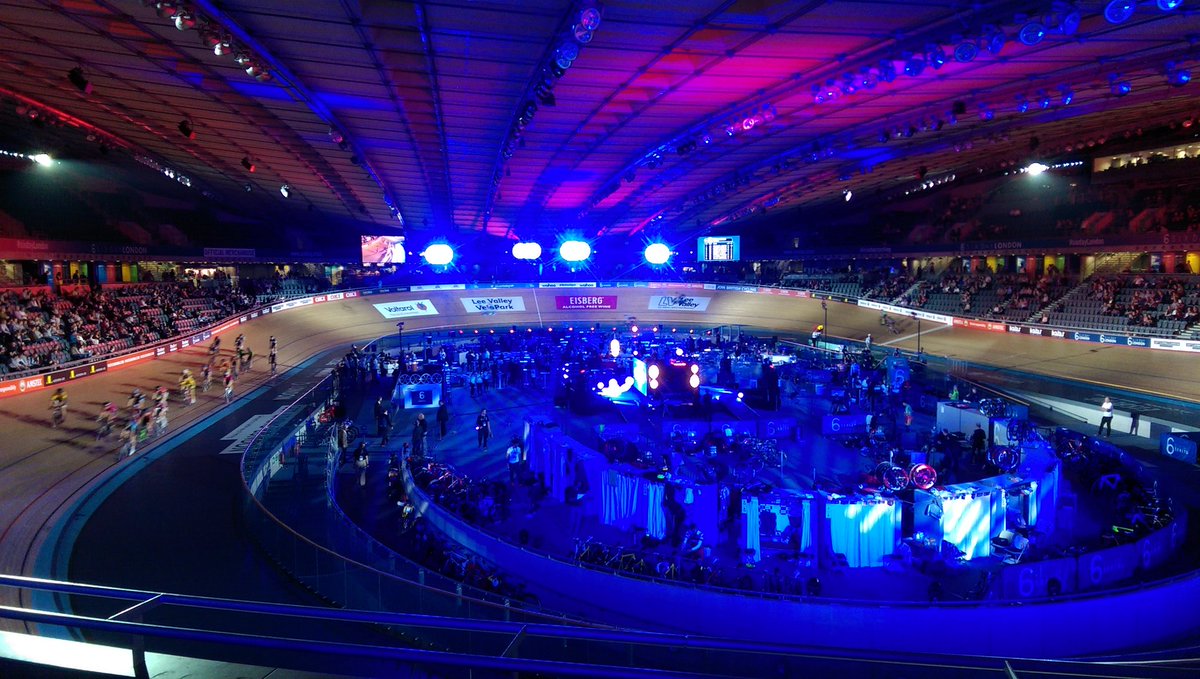Tango_115's tweet photo. Cheers @danthorby for the invite to the #6DayLondon https://t.co/QgtvpPTxZQ