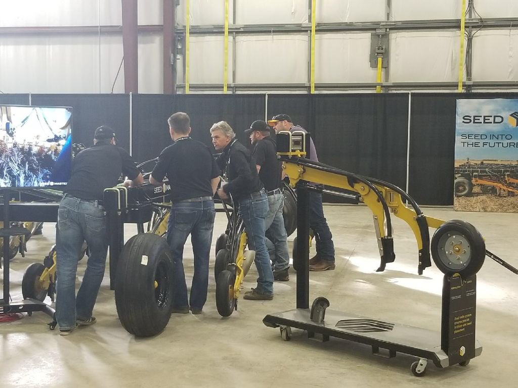 SeedMasterMfg's tweet photo. A few more pics from our hands on learning. Phew! That’s a lot of info for one morning! Must be time for lunch soon! #SeedMasterCertified https://t.co/OgKRbwUP3A