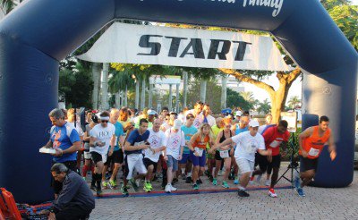 NSUFlorida's tweet photo. Free event for #NSUSharks! Annual Sallaruloโs Race for Champions scheduled for Sat., Nov. 4th at 8am https://t.co/Hb3iqpT8SX #SharksHC https://t.co/5XFNEcWNfQ