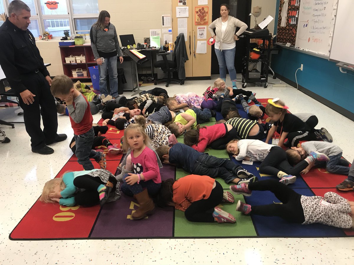 OtsegoPreK's tweet photo. Thank you Firefighter Brad for teaching preschool about fire safety! #oes #OtsegKnights #preschool https://t.co/J8uB2CZDct