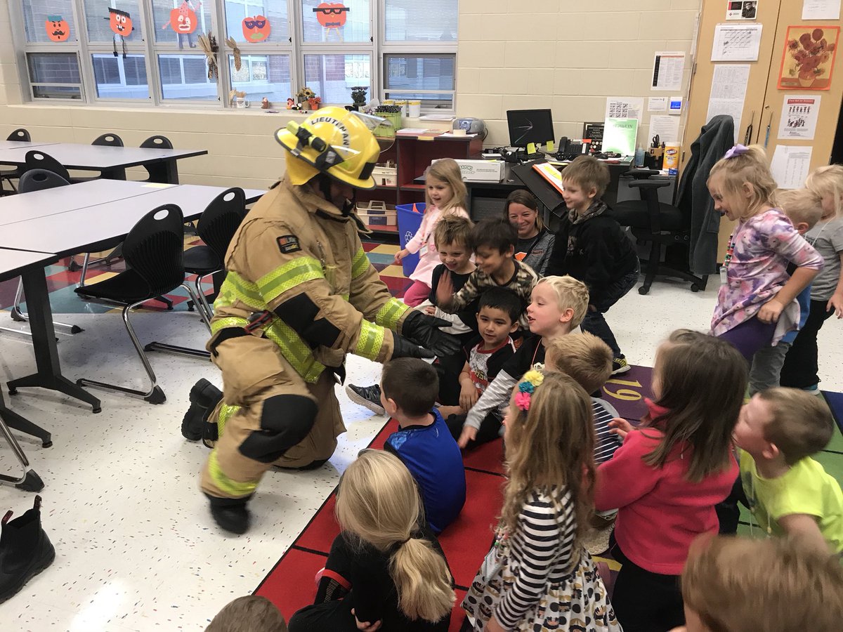 OtsegoPreK's tweet photo. Thank you Firefighter Brad for teaching preschool about fire safety! #oes #OtsegKnights #preschool https://t.co/J8uB2CZDct